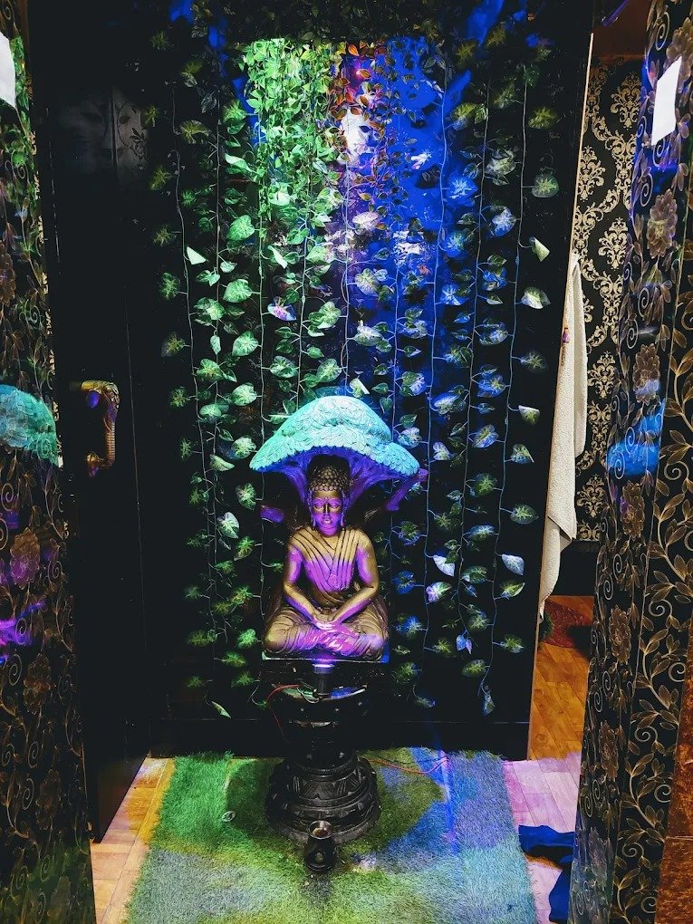 Relaxing Aromatherapy Massage Experience